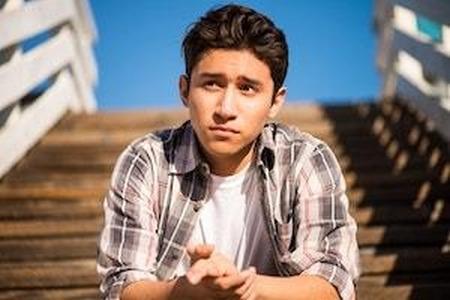 Chicago-area deportation defense attorney, deportation order, deportation, undocumented minors, unauthorized minors